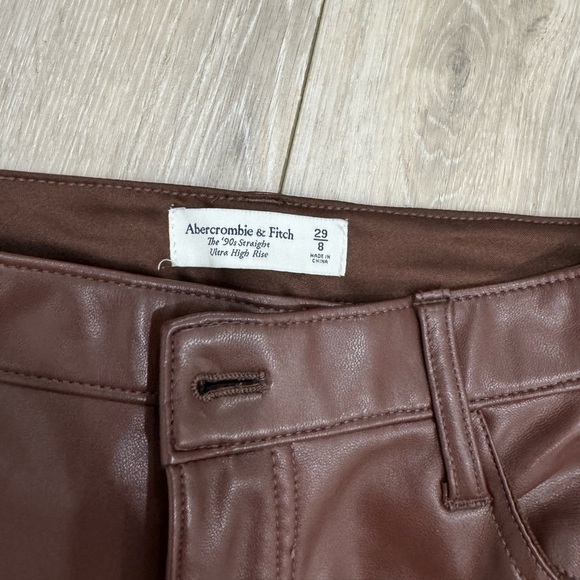 Abercrombie and fitch  faux leather  90's ultra high straight jeans size 8 - Picture 6 of 6